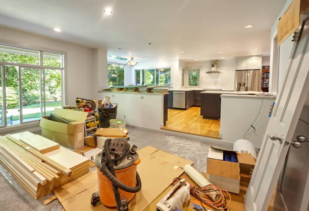 Professional Countertop Replacement technician working in Buckingham, FL